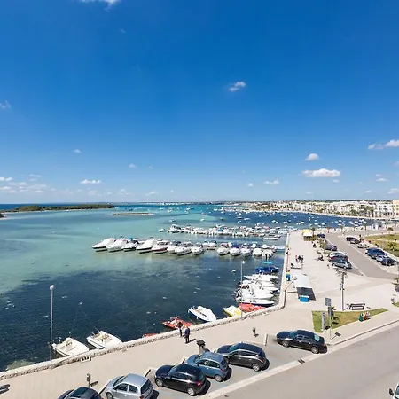 Della Nave Porto Cesareo